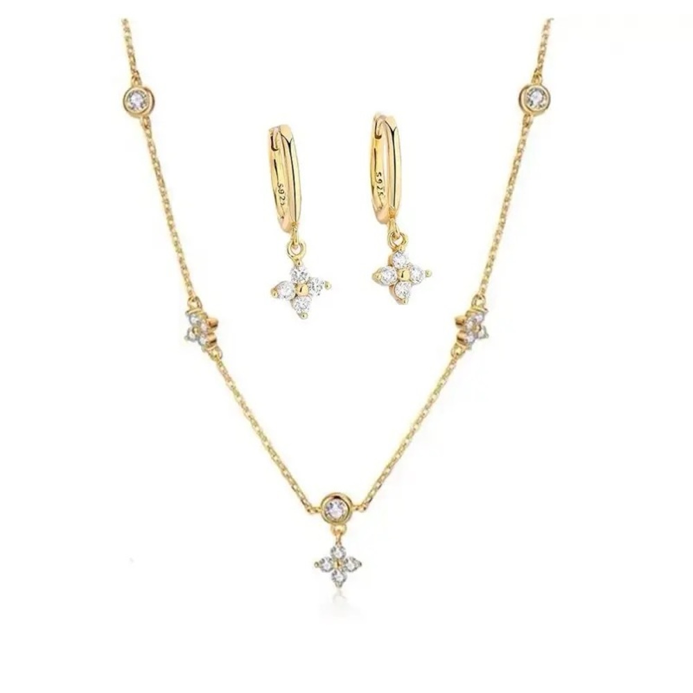 Gold Inlaid Zircon Four-leaf Flower Chain Necklace and Earrings Set